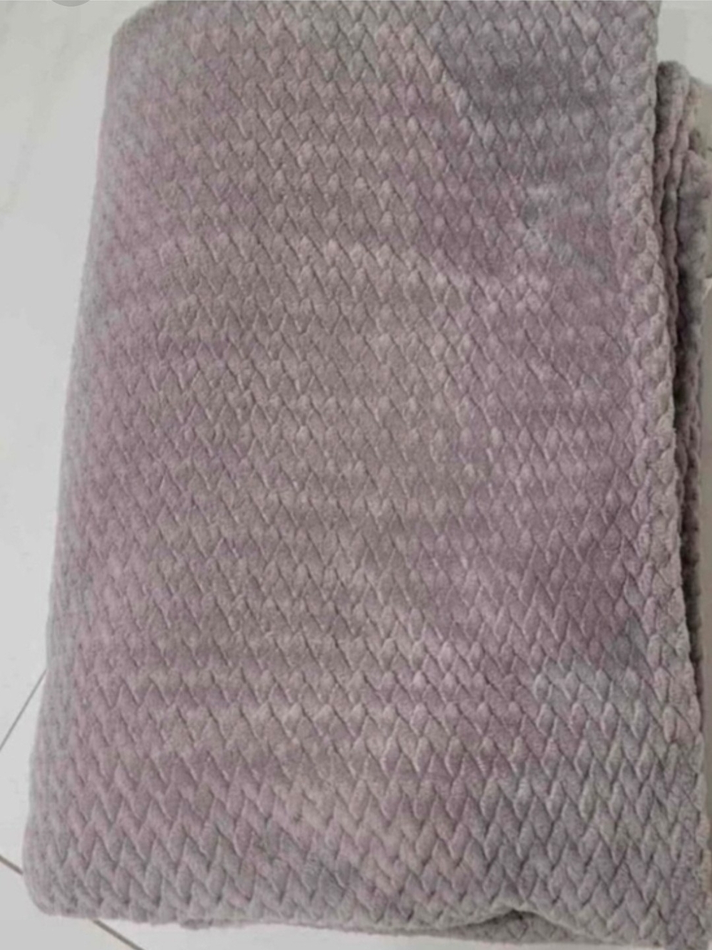 Plush Quilted Microfiber Throw Blanket - Light Gray TWIN SIZE